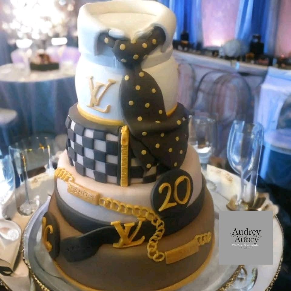 Création pâtissière miniature détaillée